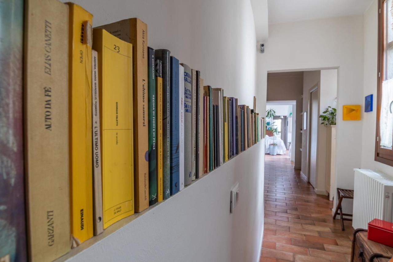 B&B Giorni Dipinti ฟลอเรนซ์ ภายนอก รูปภาพ